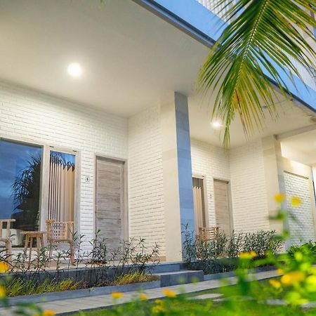 קנגו Berawa Dini Guesthouse מראה חיצוני תמונה