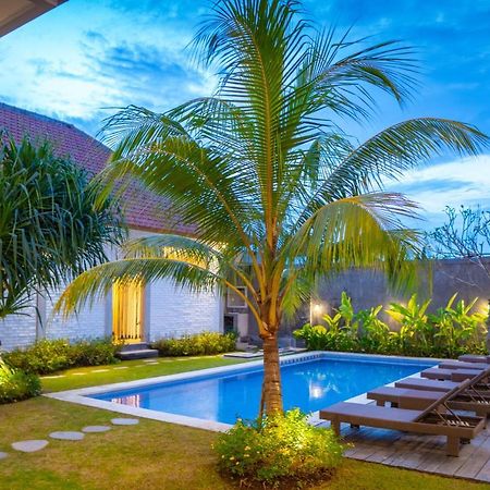 קנגו Berawa Dini Guesthouse מראה חיצוני תמונה