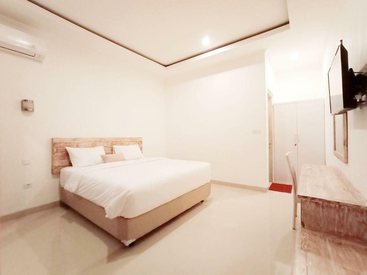 קנגו Berawa Dini Guesthouse מראה חיצוני תמונה